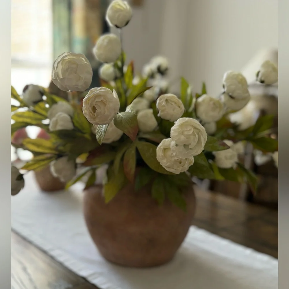 8/ NEW / Pack of 8 Cream Peony Stems by Ashland